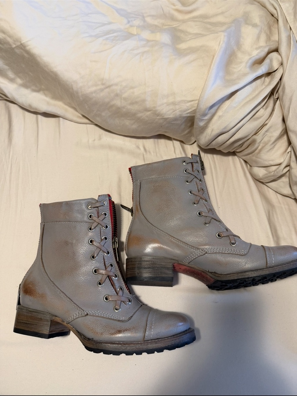 NWOB. Freebird by Steven Gray Leather Zip-Up Combat Boots